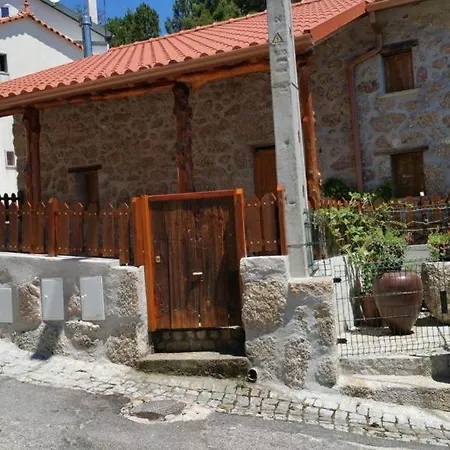 Holiday home Casa Da Serra Da Estrela Goncalo (Guarda)