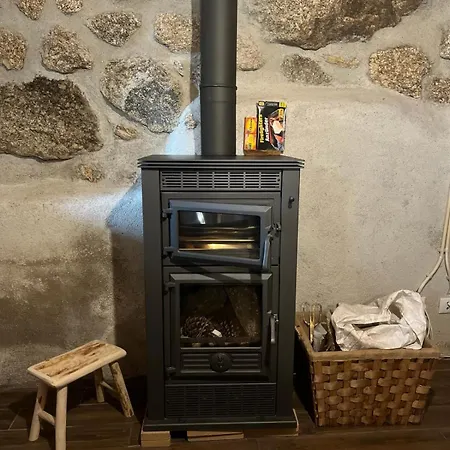 Casa Da Serra Da Estrela * Goncalo (Guarda)